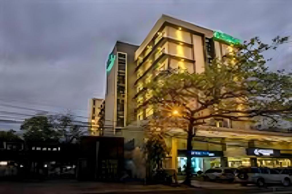 Sequoia Hotel Quezon City Exterior foto