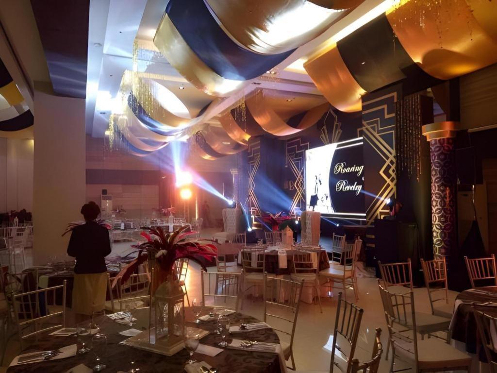 Sequoia Hotel Quezon City Exterior foto